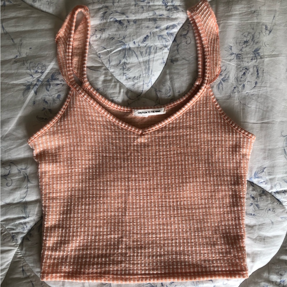 🌸CAUTION TO THE WIND Cropped Orange Tank Top 🍑